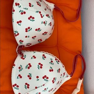D & G cherry print bra